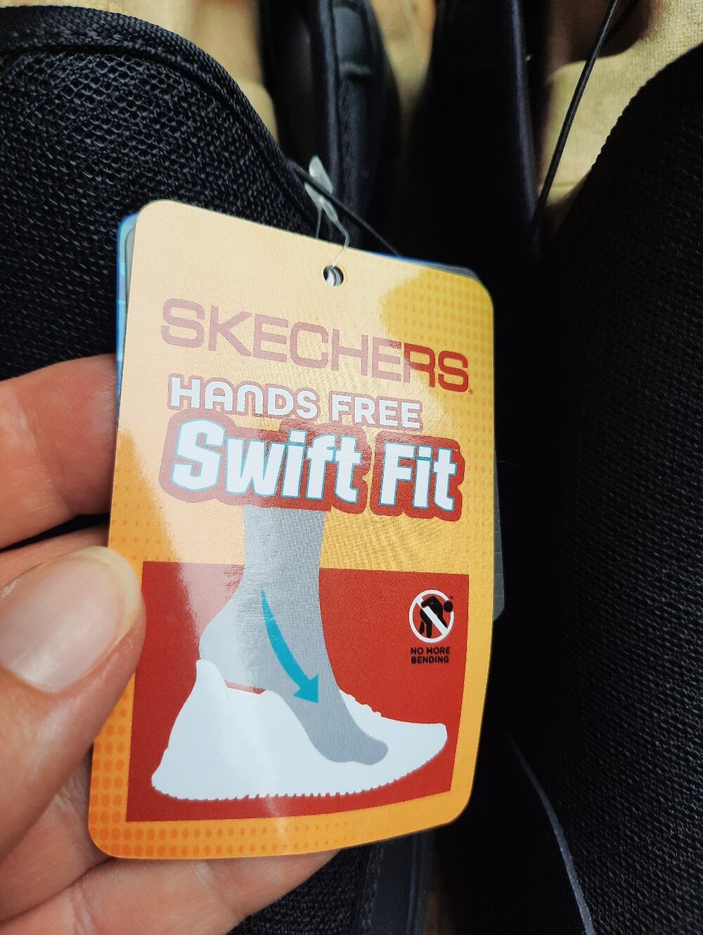 NWT Skechers Hands Free Swift Fit Memory Foam Black Slip-on Shoes Size 8.5 - Picture 7 of 16